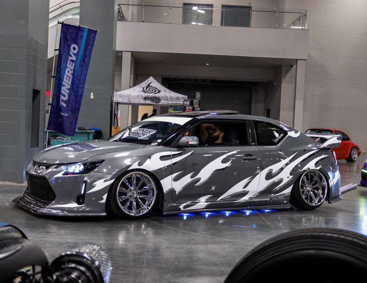 THE KAEN - UNIVERSAL CUSTOMIZABLE LIVERY