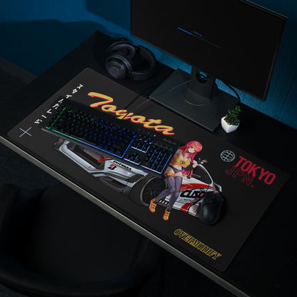 TOYOTA LUCKY DRIVERS CLUB DESK MAT